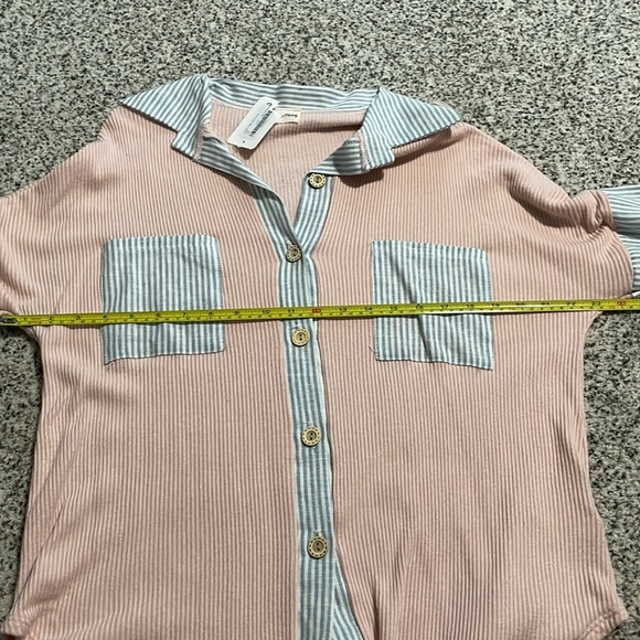 Lovely Melody Pink and Blue Button Down Shirt size small - Picture 5 of 6